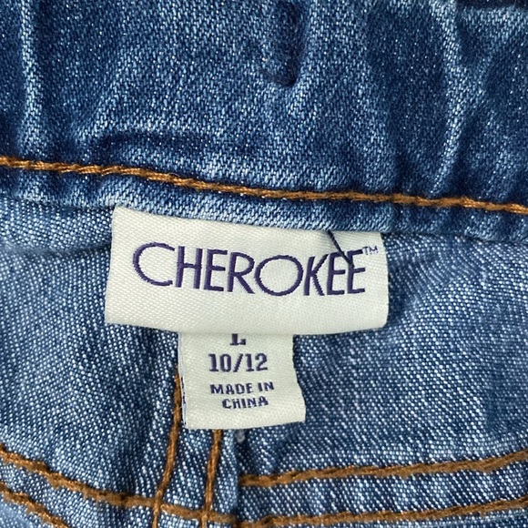 Cherokee Jean Shorts - Picture 4 of 4
